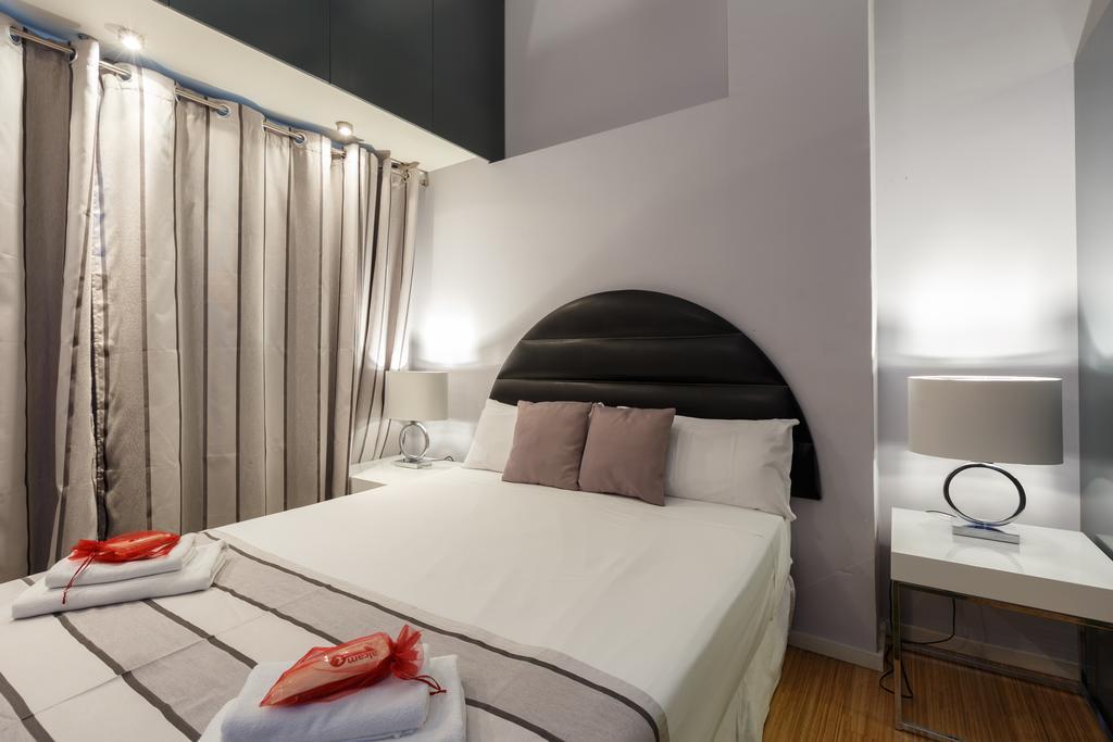 Alcam Futbol Apartment บาร์เซโลนา ภายนอก รูปภาพ